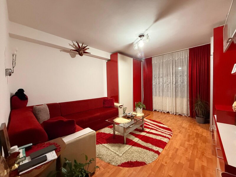 Iosfein, apartament 2 camere, 42 mp utili.